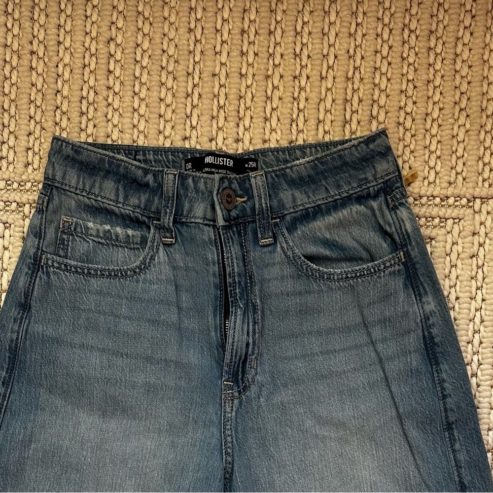 Hollister Blue Wide Leg Flare Jeans - Picture 3 of 13